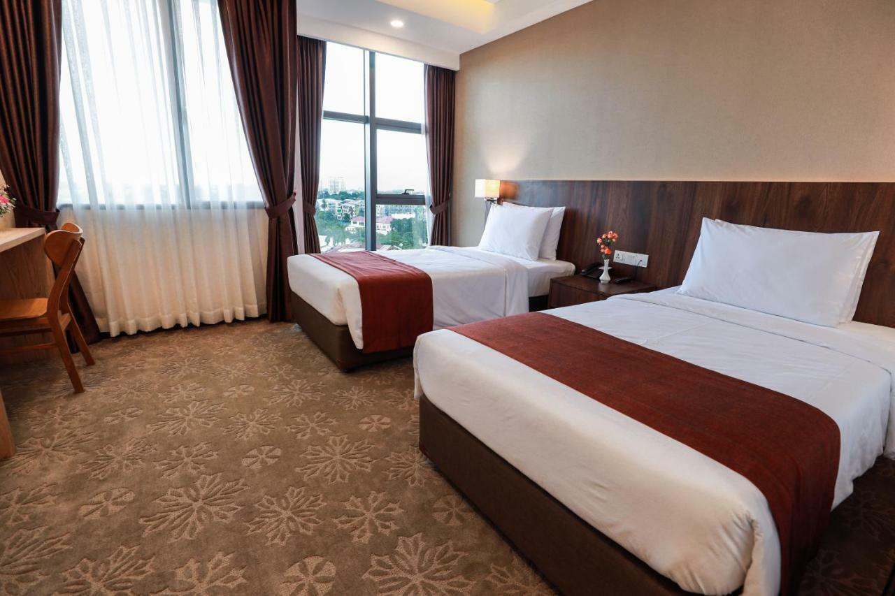 Hlaine Tet Hotel Rangoon Eksteriør billede